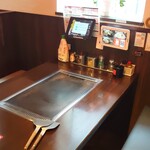 Okonomiyaki Yakisoba Fuugetsu - テーブル席