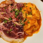 Yakiyaki - ハラミ　ホルモン　カルビ　三種盛り