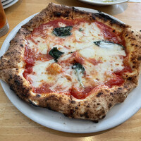 アダッキオ - PIZZA LUNCH
                    MARGHERITA
