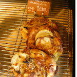 オーガニックパン工房　それいゆ - ベジカレーのガレット
      あと、お店に来る前に電話して、バゲットとれんこんのパンをお取り置きしてもらってたんだ。