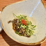 蕎麦切り 旗幟 - はも皮と胡瓜酢の物670円