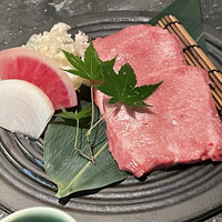 米沢牛上杉 銀座本店 - 厚切り牛タン