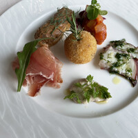 レオーネ・マルチアーノ - 