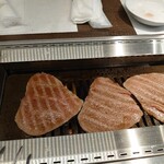東京食肉市場直送 肉焼屋 D-29 - 