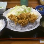 Kajiya bunzou - 唐揚げ定食780円
                        