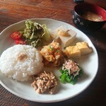 食べ呑み処 ふぁいだまやー - 