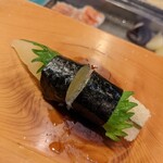 吉乃寿司 - 半分数の子　半分子持ち昆布