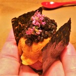 照寿司 - 赤雲丹　キャビア　海苔