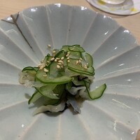 鮨 なんば 日比谷 - クラゲの酢の物