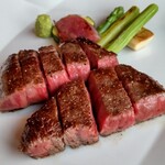 米澤牛DINING べこや - ランプステーキ 200g (レア)