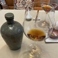 礼華　青鸞居 - 紹興酒15年物。ワイングラスで頂くんだ。小洒落てます。