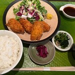 魚殿 - 日替わり定食（カキフライ）780円
