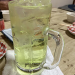 石井 - ライムサワー。久しぶりに飲んだ。若返った。