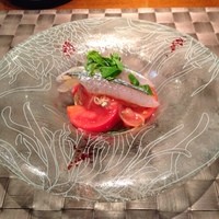 クッチーナ イタリアーナ ガッルーラ - 師崎産サヨリと塩トマトのの冷製カッペリーニ  バジリコの香り カッペリーニ