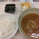 長野駅前 ゴールデン酒場 - 豚汁定食