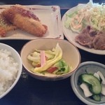 田島屋食堂 - 日替わりランチ（アジフライ＆豚しょうが焼き）