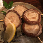 けむり屋 牛ぉ～鳥こう - しいたけ