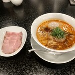 創作麺工房 鳴龍 - 