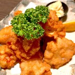 稚内海鮮と地鶏の個室居酒屋 ひなた 横浜駅前店 - タコ唐揚げ　780円