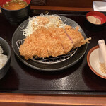 Hanasaki Tonkatsu Suehiro - ロースとんかつ150グラム