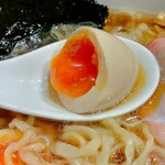 櫻井中華そば店 - 寿雀卵の味玉 ♪