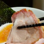 櫻井中華そば店 - 豚肩ロースチャーシュー ♪