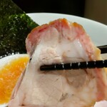 櫻井中華そば店 - 豚肩ロースチャーシュー ♪