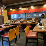 白馬童子 - 店内