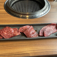 柳橋焼にく わにく - 