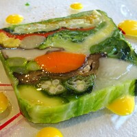 レザンファン ギャテ - Menu Bonne Terrine：〈Terrine〉プレスした20種類の季節野菜のテリーヌ