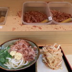 セルフうどん さざなみ  - 花かつお入れ放題