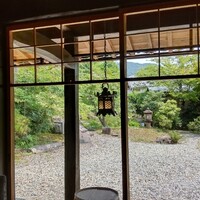 洋食 つばき - 落ち着いたお庭