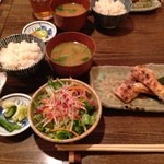 郷酒 - 鮭のハラス定食