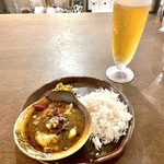 Curry bar nidomi - 