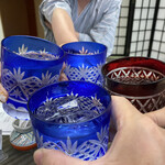 料亭旅館 竹千代 - 薩摩切子グラスに黒糖酒で乾杯〜!!