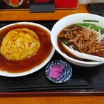 台湾料理 四季紅 - 台湾ラーメンと天津飯のセット