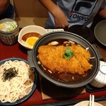和食麺処 サガミ - 味噌カツ鍋定食