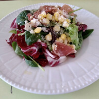 オステリアガウダンテ 神戸ハーバーランド店 - サラダ