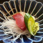 海鮮 まえ浜 - マグロとイカの刺身