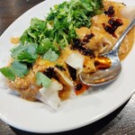 野方餃子 本店 - 麻辣担々水餃子