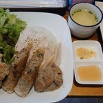 アジアの屋台飯LOTUS - 