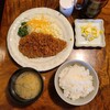 とんかつ石焼ステーキ石の家 - とんかつランチ(770円)です。