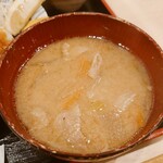 Ureu Rebuta Tonkatsu Kimini Ageru - 豚汁