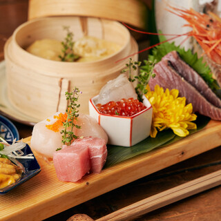 プリプリ！「産直鮮魚使用の刺身」＆ヘルシー！「野菜巻き串」✨