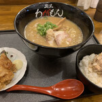 Menya Wagamon Daimyouhonten - Bセット(味噌ラーメン、唐揚げ、白飯)