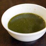 アラビックレストラン＆カフェ アブイサーム - モロヘイヤのスープ