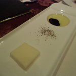 FURUKAWAYA - バター、塩胡椒、オリーブオイルとバスサミコ酢