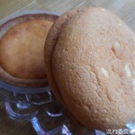 シャトレーゼ - ラムレーズンブッセ＆ベイクドチーズケーキ
