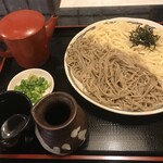 いずる庵 - 相もり、薬味、つゆ、そば湯