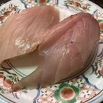 市場寿し - ネタでかすぎ白政が220円！！！